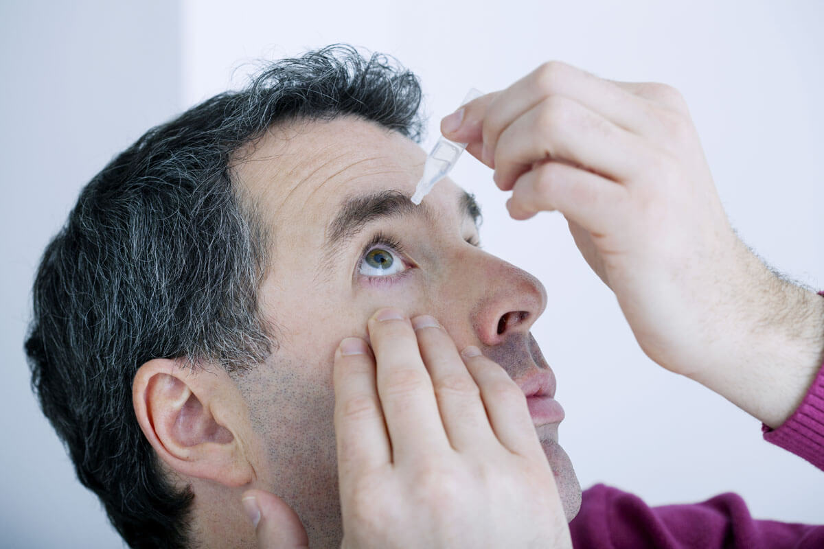 Keine Selbsthilfe bei roten Augen